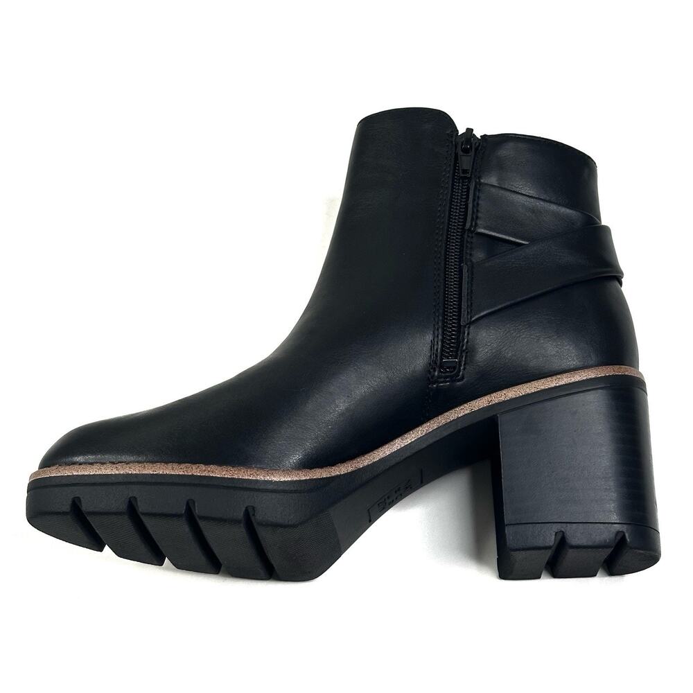 Naturalizer Madalynn Black Faux Leather Strap Bootie Womens Size 8.5M New $185 - Picture 7 of 12